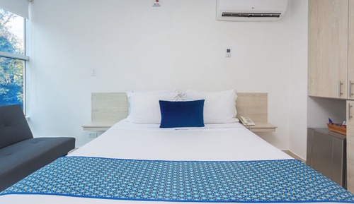 Habitación junior doble, 1 cama de matrimonio, baño privado