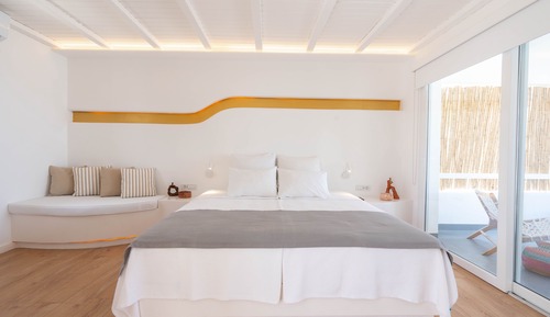 Suite estudio junior, 1 cama de matrimonio grande, balcón, vistas al mar
