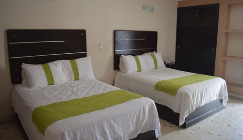 Habitación doble, 2 camas dobles