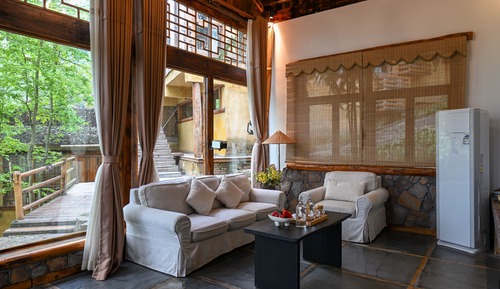 Casa superior, 1 cama de matrimonio grande
