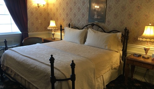 Habitación Deluxe, 1 cama de matrimonio grande, frigorífico y microondas, vistas a la montaña