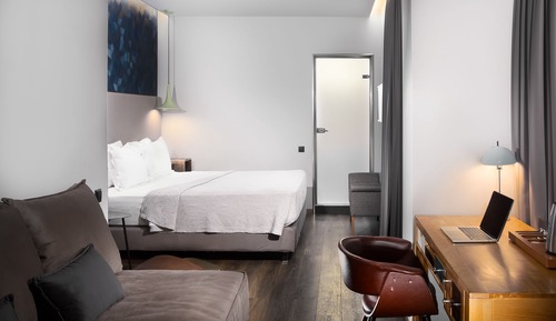 Suite junior, balcón