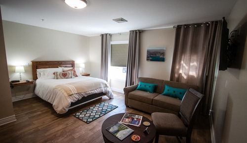 Apartment, 1 Queen Bed with Sofa bed, Kitchenette (202)
