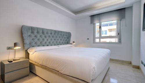 Ático Deluxe, 3 habitaciones, 2 baños, en edificio anexo (LAB, PILCOMAYO)