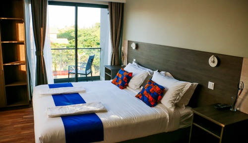 Habitación Deluxe doble, 1 cama de matrimonio grande, terraza