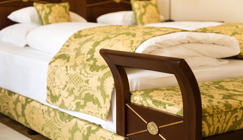 Habitación estándar con 1 cama doble o 2 individuales