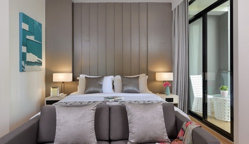 Deluxe Pool View Room (Twin)