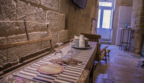 Suite estudio (Cava)