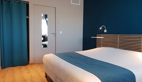 Habitación con 1 cama doble o 2 individuales