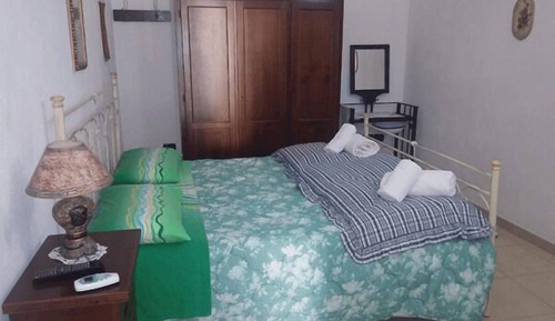 Habitación doble, 1 cama de matrimonio con sofá cama (Vite)