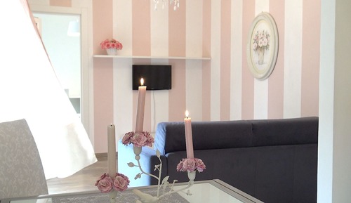 Apartamento, en edificio anexo