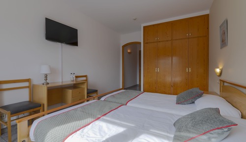 Habitación superior con 2 camas individuales