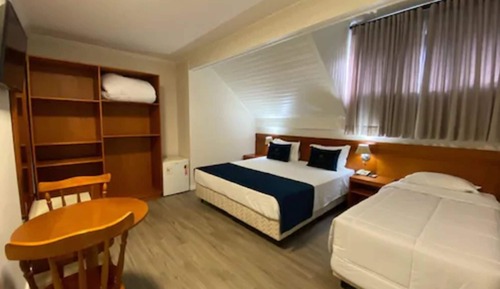Habitación triple de lujo