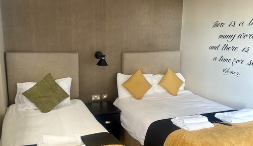 Suite, baño privado