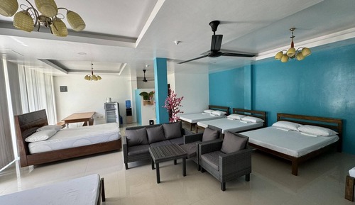 Habitación familiar, varias camas, junto a la playa
