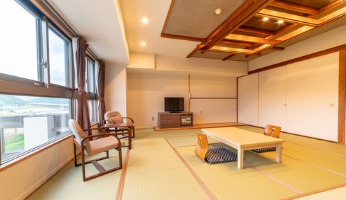 Habitación estándar, no fumadores, vistas al río (Japanese Style, Shared Bathroom)