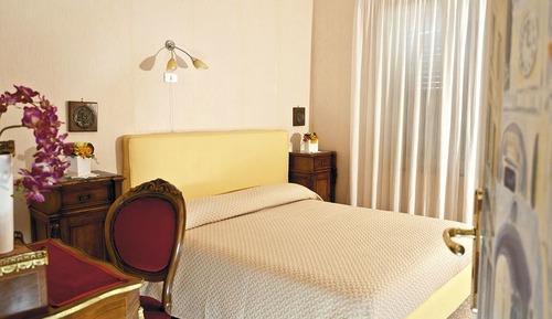 Habitación Confort, vistas al jardín