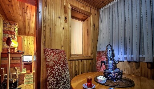 Bungalow Deluxe