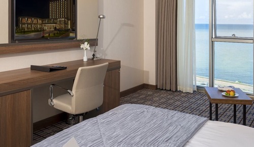 Habitación Deluxe, 1 cama de matrimonio grande con sofá cama, vistas al mar