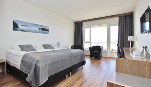 Habitación con 1 cama doble o 2 individuales, baño privado