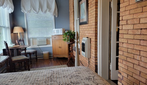 Deluxe Double Room, 2 Bedrooms (Guest Suite)