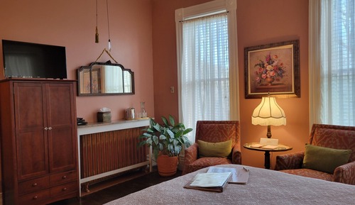 Comfort Single Room, 1 King Bed (East Chamber)
