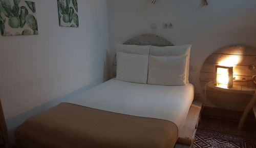 Habitación doble, baño compartido (Coqueta 6)