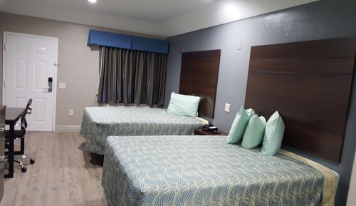 Habitación estándar, 2 camas de matrimonio, no fumadores
