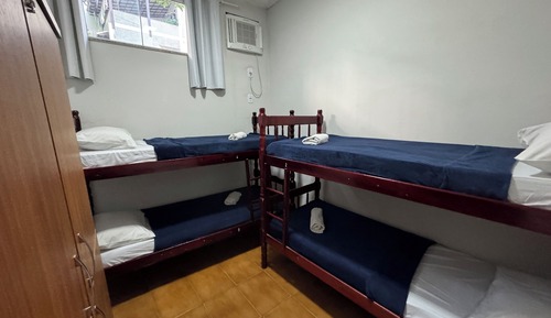 Dormitorio compartido, dormitorio mixto
