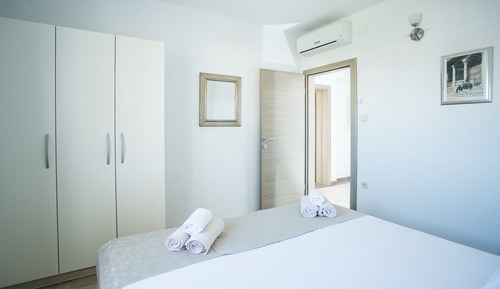 Apartamento Confort, 2 camas de matrimonio, vistas al mar (A7)
