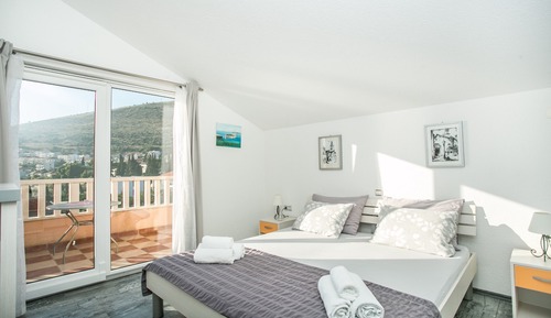 Estudio Confort, 1 cama de matrimonio, vistas al mar (A1)