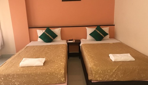 Habitación estándar con 2 camas individuales