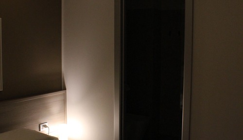 Economy Twin Room, Ensuite, Mountain View