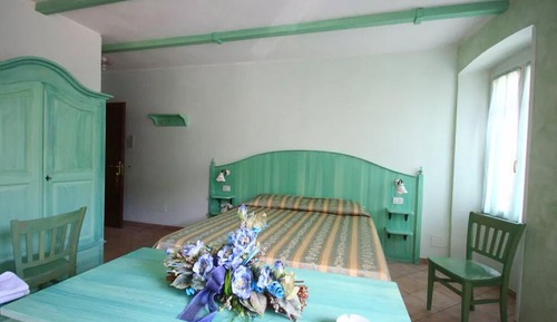 Habitación con 1 cama doble o 2 individuales (dependance)