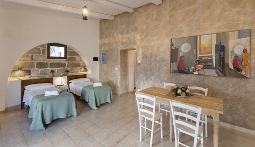Habitación familiar, patio