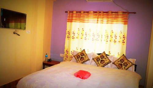 Habitación Deluxe doble, 1 cama de matrimonio grande, vistas al jardín