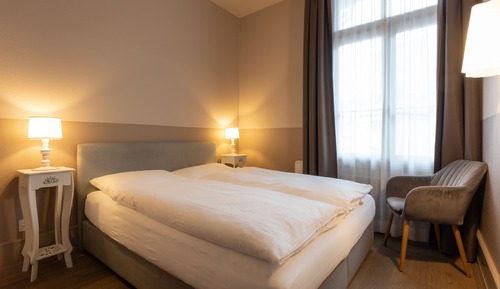 Habitación básica doble, 1 cama de matrimonio, no fumadores