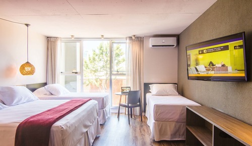 Habitación cuádruple clásica, vistas a la ciudad
