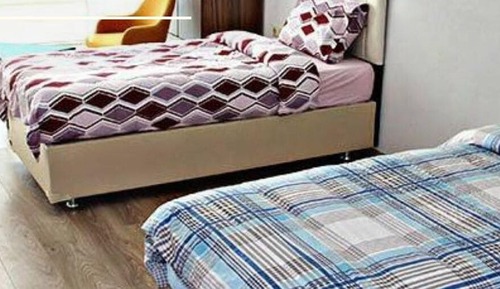 Apartamento familiar, 2 habitaciones, cocina, vistas a la ciudad