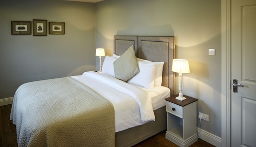 Habitación doble superior, 1 cama de matrimonio grande, baño privado