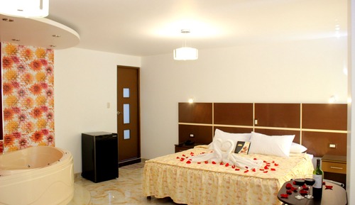 Suite, 1 cama de matrimonio grande