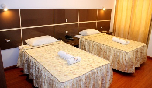 Habitación con 2 camas individuales, 2 camas individuales