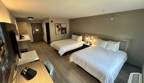 Habitación, 2 camas de matrimonio