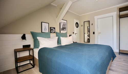 Habitación estándar doble, vistas parciales al mar