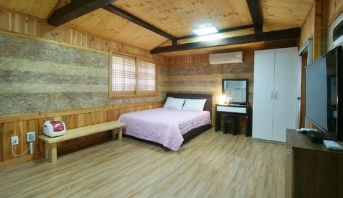 Habitación tradicional doble (15 PY)