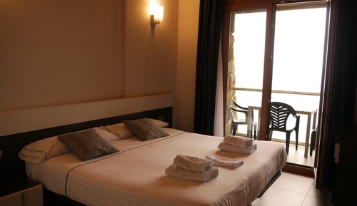 Habitación doble, terraza, vistas al mar