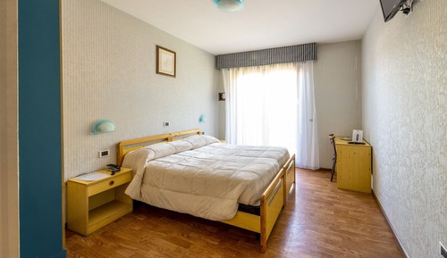 Habitación con 1 cama doble o 2 individuales
