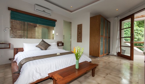 Villa, 3 habitaciones, piscina privada, vistas al jardín