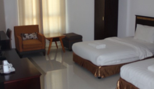 Twin Bed Side  Sea View