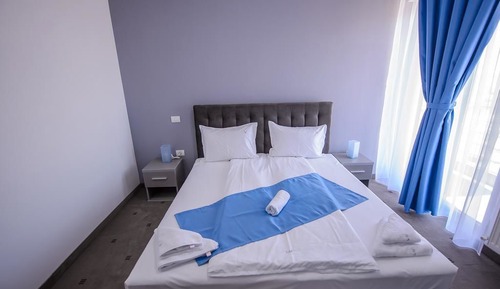 Habitación doble, balcón